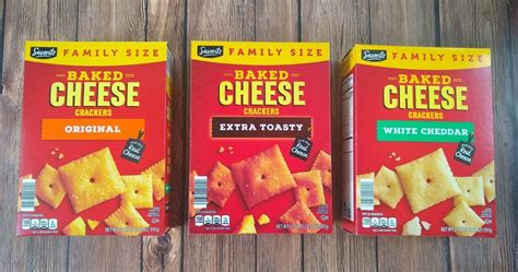 Savoritz Baked Cheese Crackers | Aldi Reviewer