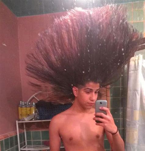 Craziest of The Crazy Haircuts (23 Pics)