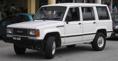 1988 Isuzu Trooper - Information and photos - MOMENTcar