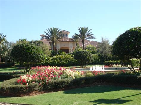 Community Spotlight: Grandezza Golf & Country Club of Estero Florida