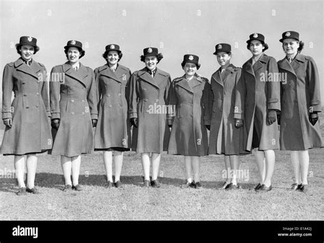 Ww2 Uniform Women High Resolution Stock Photography and Images - Alamy