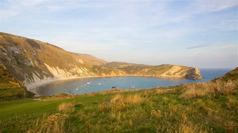 Lulworth Cove Beach holiday accommodation from AU$ 149/night | Stayz