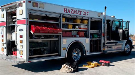 Fire department called to Phoenix school after chemical odor sickens kids