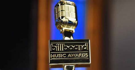 Who's the Country Artist with the Most Billboard Music Award Trophy?