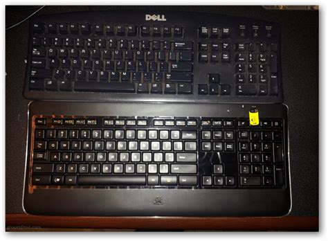 Go Wired or Wireless - Logitech K800 Keyboard Review