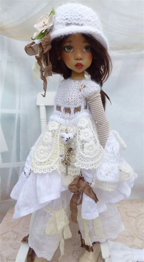 Pin by Barbara Zuchowski on Kaye Wiggs Dolls | Unique dolls, Raindrops and roses, Beautiful dolls