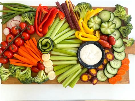 How to Make an Easy Veggie Charcuterie Board - Amazing Charcuterie Boards