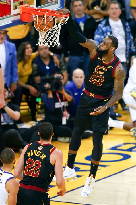 Warriors Win NBA Finals Game 1 Against Cavaliers | Financial Tribune