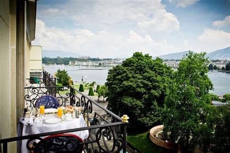 8 European Hotels With Truly Iconic Views | European hotel, Hotel, Most ...