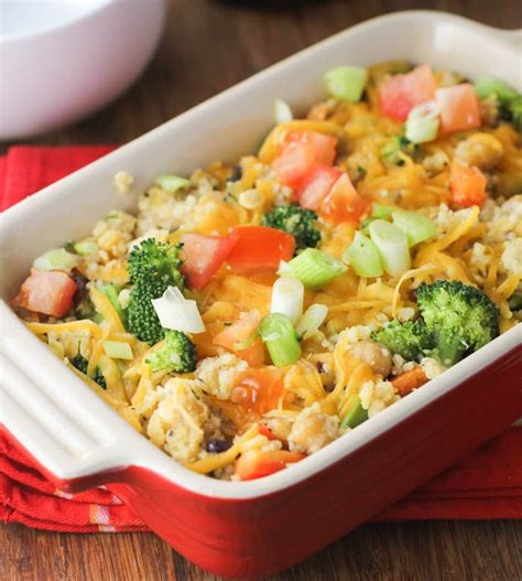 Baked Quinoa Casserole with Chicken and Broccoli | Recipe | Chicken and vegetable casserole ...