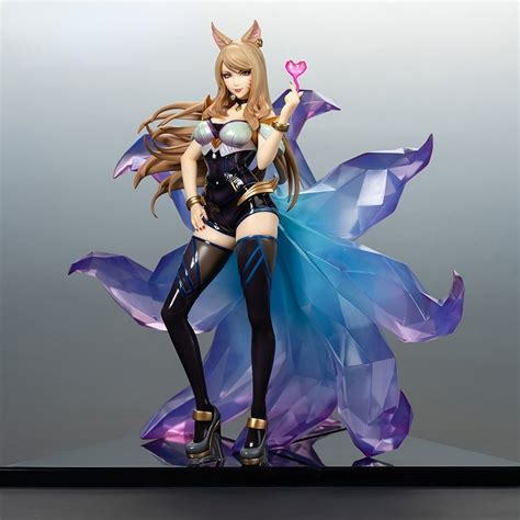 Game Anime figurs LOL K/DA Ahri 1/7 scale medium sized sculpture hand model game perimeter ...