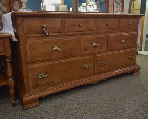 Ethan Allen Dresser w/Mirror | New England Home Furniture Consignment