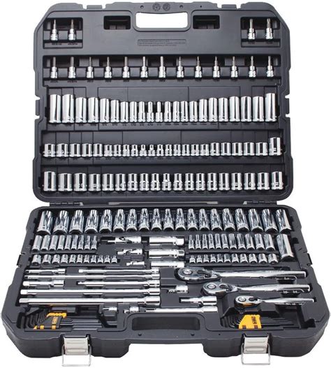 DEWALT DWMT75049 Mechanics Tool Set, 192-Piece