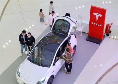 Tesla Model Y Is 40% Cheaper in China Than in the US After Latest Price Cuts | Observer