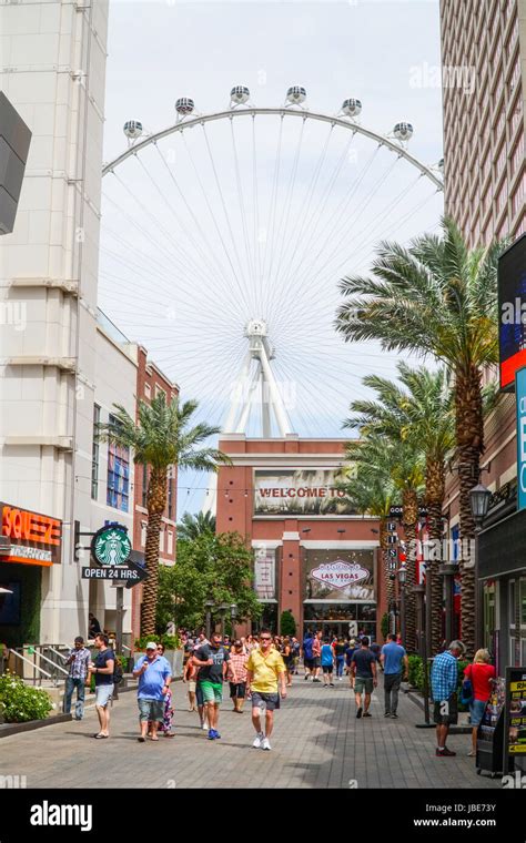 The Ferris Wheel at the Linq Hotel in Las Vegas - LAS VEGAS - NEVADA ...