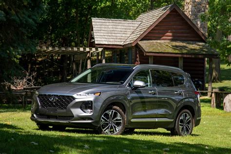 10 Biggest News Stories of the Week: 2019 Hyundai Santa Fe Challenges Palisade and Wins | Cars.com