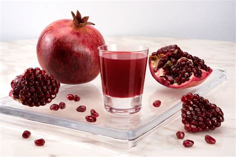 Can Drinking Pomegranate Juice Benefit Your Health?