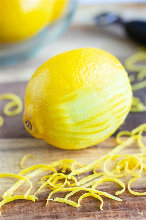 How to Zest a Lemon (5 Easy Ways!) - Evolving Table