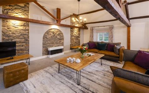 Best Hot Tub Holiday Cottages in Ambleside | Lake District