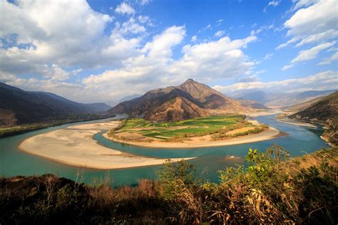 The Beautiful Road in Nujiang | Colorful Yunnan