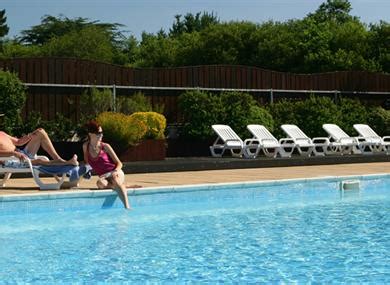 Shorefield Country Park - Camping & Caravan Site in Lymington, Hampshire - Visit South East England