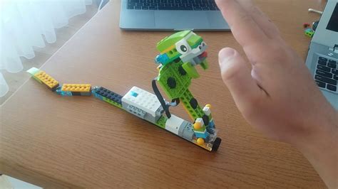 Snake Lego WeDo 2.0 [Building instruction] - YouTube
