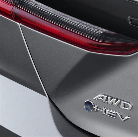 2025 Toyota Camry Is Getting an AWD Hybrid Based on Latest Teaser