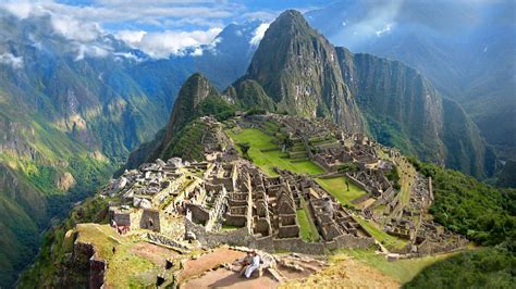 Machu Picchu Train Tours - Peru Tours - Killa Expeditions