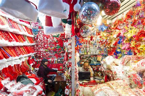 Yiwu: The Chinese city where it's Christmas every day | China | Al Jazeera