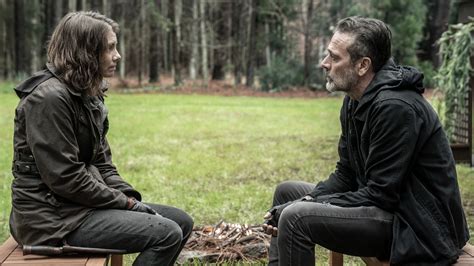 Jeffrey Dean Morgan opens up about Negan's big moment with Maggie in The Walking Dead series ...