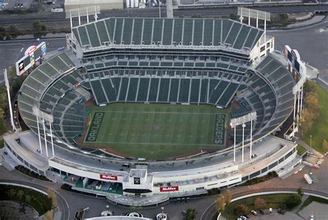 Raiders’ stadium deal ‘is gurgling blood’ - San Francisco Chronicle