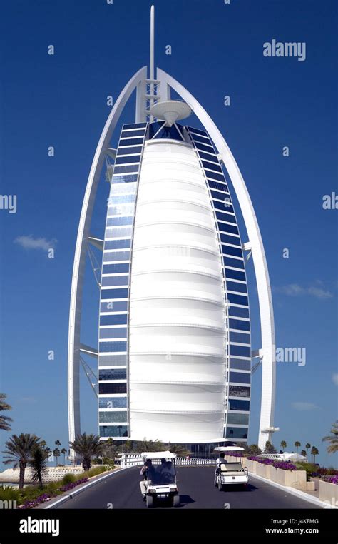 United Arab Emirates, Dubai, five-star hotel 'Burj Al Arab' VAE ...