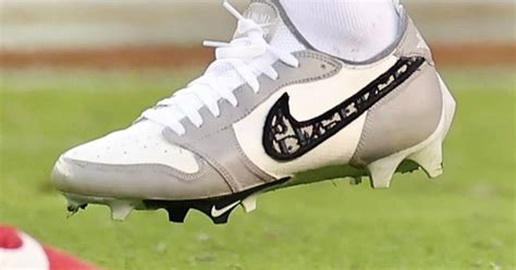 Deebo Samuel Wears Dior x Air Jordan 1 Low Cleats - Sports Illustrated ...