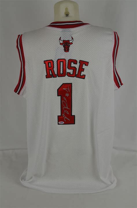 Lot Detail - Derrick Rose Chicago Bulls Autographed Jersey