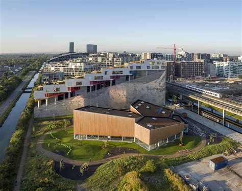 Multi-Purpose Sports Facility in Ørestad City / NORD Architects | ArchDaily