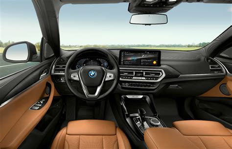 Facelifted 2021 BMW X3 and X4 unveiled with heavy interior revisions - Overdrive