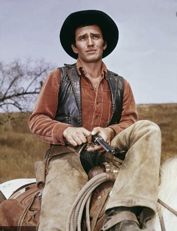 Henry's Western Round-up: MY INTERVIEW WITH JAMES DRURY, PLUS DVD REVIEWS AND ON-LINE SCREENINGS!