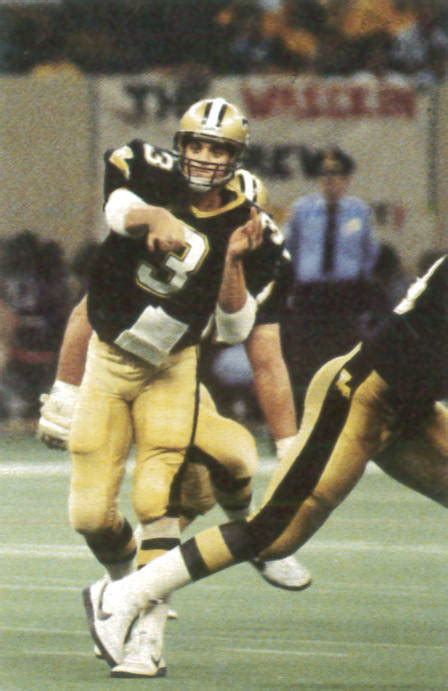 Saints Quarterback Bobby Hebert in 1987 | New Orleans Saints History