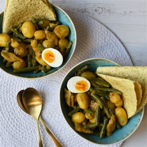 Vegetarian roti from Suriname - Anne Travel Foodie