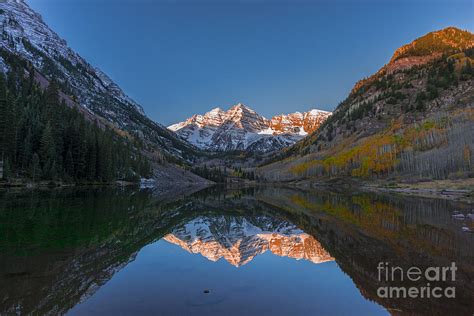 Maroon Bells Calm Sunrise Photograph by Krzysztof Wiktor - Fine Art America