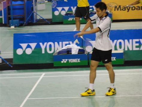 5 Simple Steps to Master the Badminton Backhand Serve | BG Academy