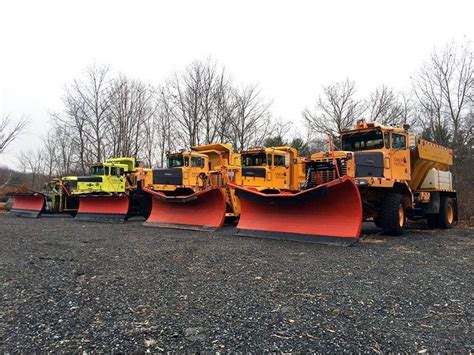 Pin by Walt Harwick on Snow Plows | Snow plow, Utility vehicles, Trucks