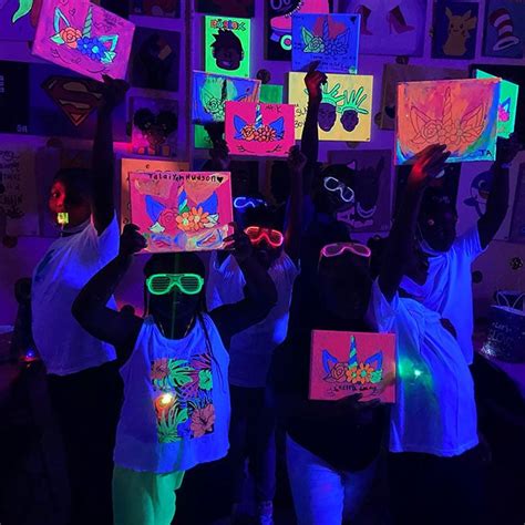 Private Kids Glow in the Dark Painting Party | Virgin Experience Gifts