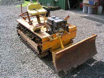 Used Farm Tractors for Sale: Mini Dozer Agricat Crawler (2010-05-13) - TractorShed.com