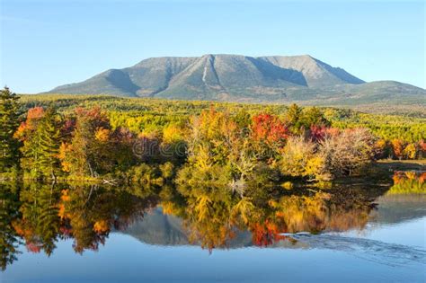 Mt Katahdin in Fall color stock photo. Image of mountain - 1317814