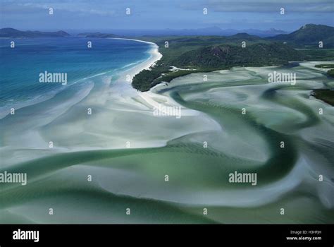 Hill Inlet and Whitehaven Beach Stock Photo - Alamy