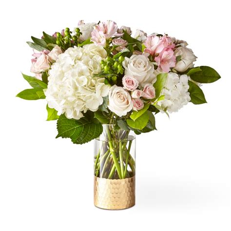 The FTD® Rosé All Day Bouquet - Premium - Oak Farms - Flower Outlet Inc