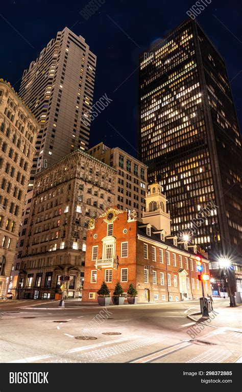 Boston Old State House Image & Photo (Free Trial) | Bigstock