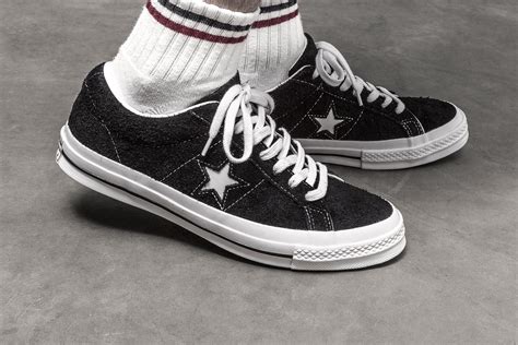 Kurt Cobain Converse One Star Vintage - Vintage Render