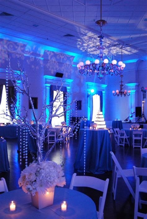 éclairage bleu | Quinceanera party, Sweet 15 party ideas quinceanera, Quinceanera themes